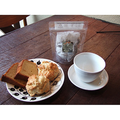 琉球生姜紅茶とゴロゴロスコーンのセット
