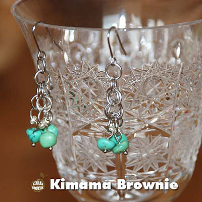 阪急沿線お買いもの散歩 Tokk Mall 天然石の手作りアクセサリーのお店kimamabrownie プチターコイズのデザインピアス